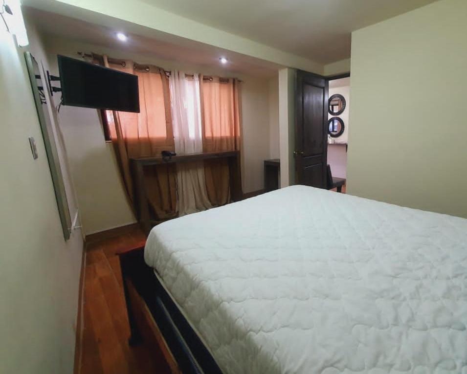Hotel Ariana Сан-Педро-ла-Лагуна Екстер'єр фото