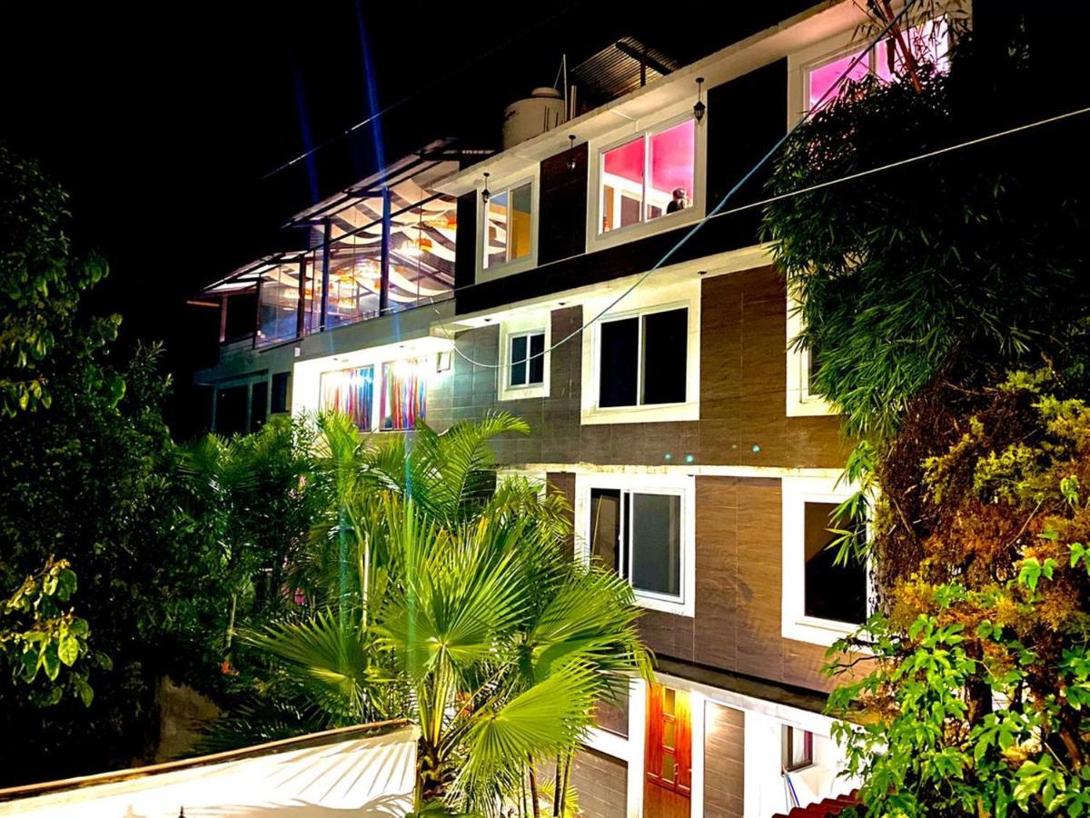 Hotel Ariana Сан-Педро-ла-Лагуна Екстер'єр фото