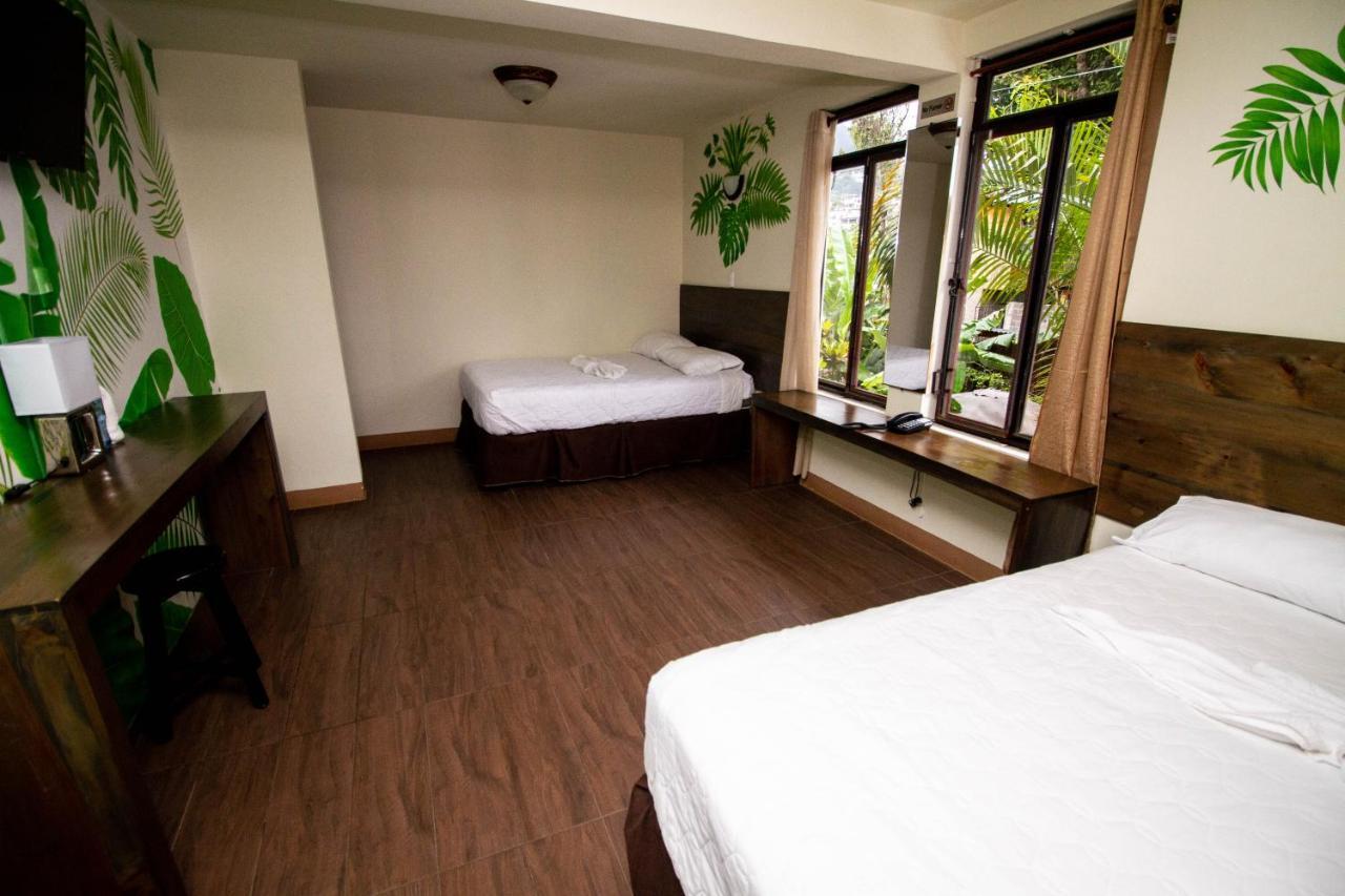 Hotel Ariana Сан-Педро-ла-Лагуна Екстер'єр фото