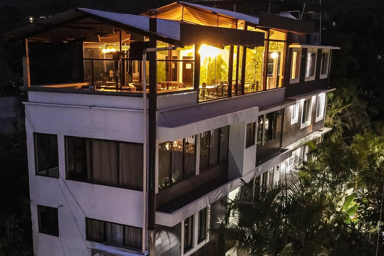 Hotel Ariana Сан-Педро-ла-Лагуна Екстер'єр фото